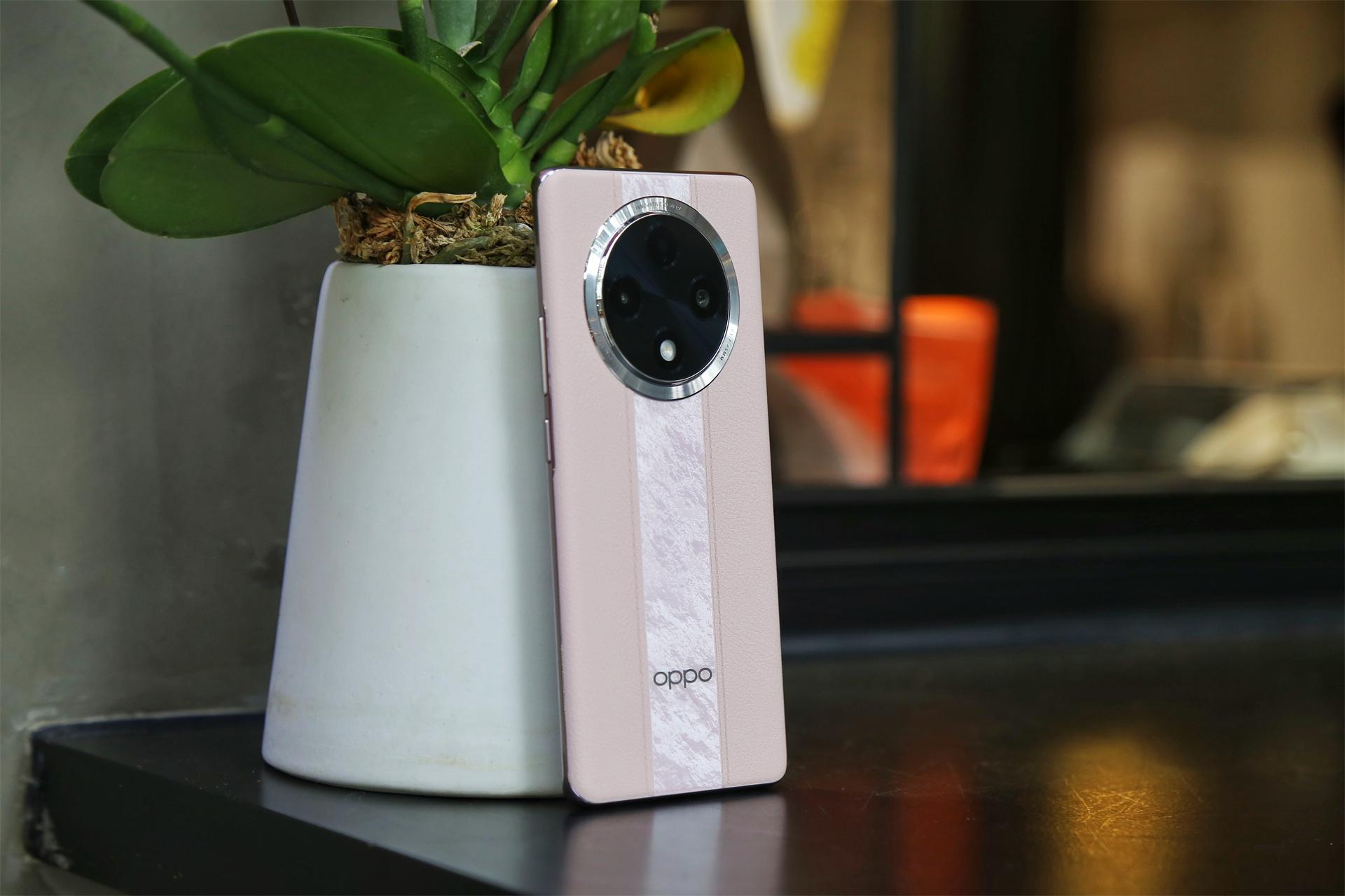 “耐用戰(zhàn)神”有多強?OPPO A3 Pro上手體驗,泡水半小時完好無損