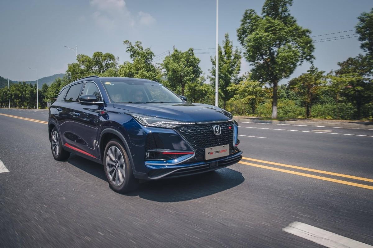 奇瑞iCar 03叢林深度體驗,方盒子造型引領潮流,年輕人新寵!