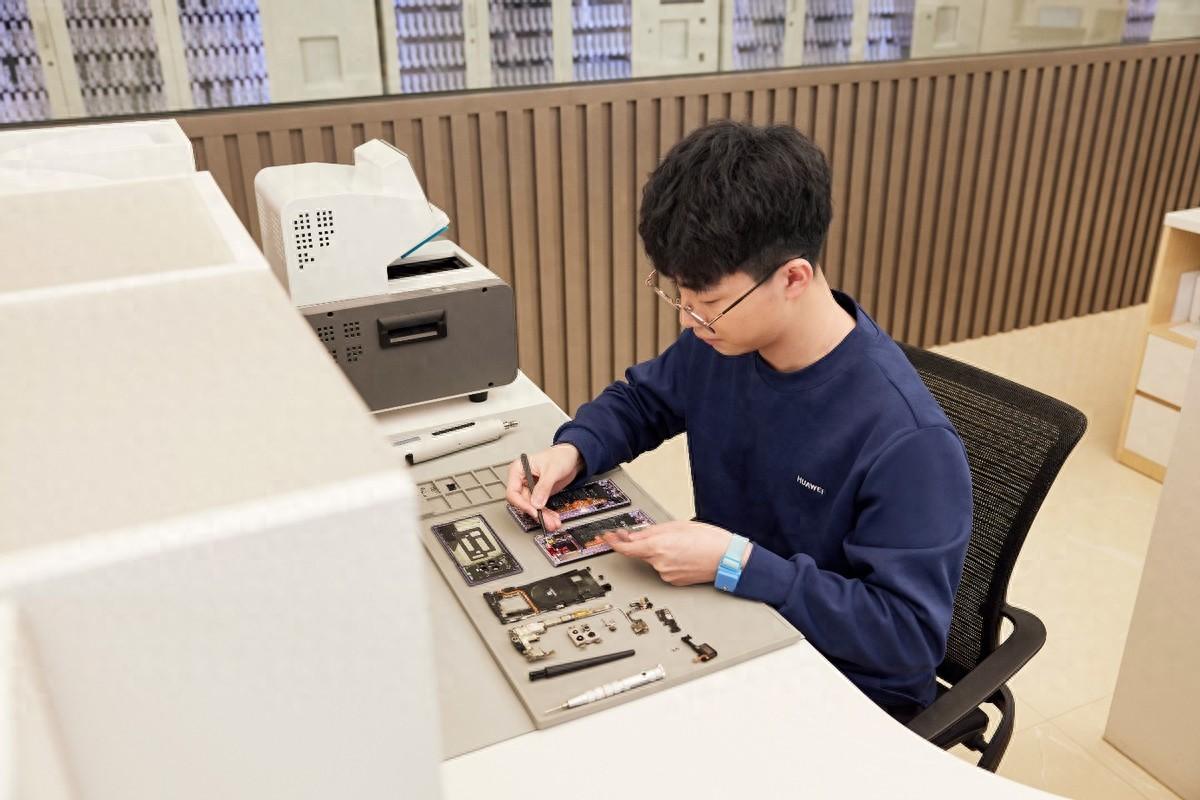便捷與安心兼具,華為官方服務(wù)值得信賴