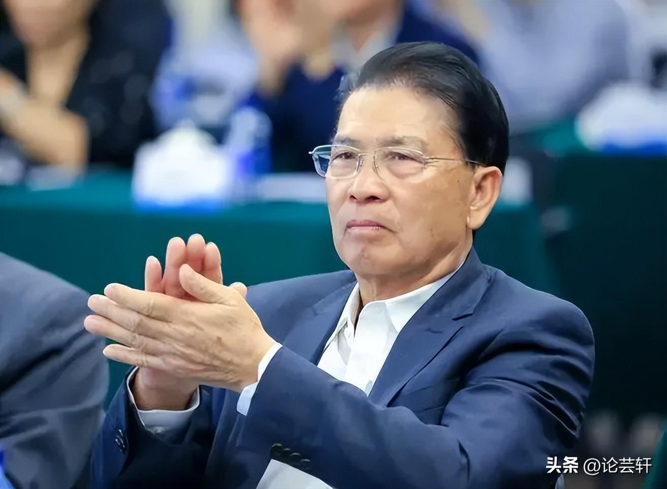 格力24年老大地位被結(jié)束,打敗它的是國內(nèi)最大空調(diào)集團(tuán),日收10億
